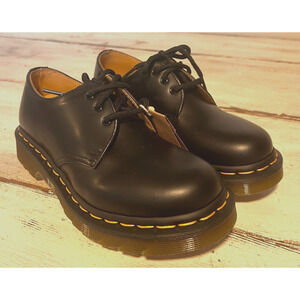 Dr. Martens Black, Womens, Smooth Leather, Oxford, Size 5 Shoes